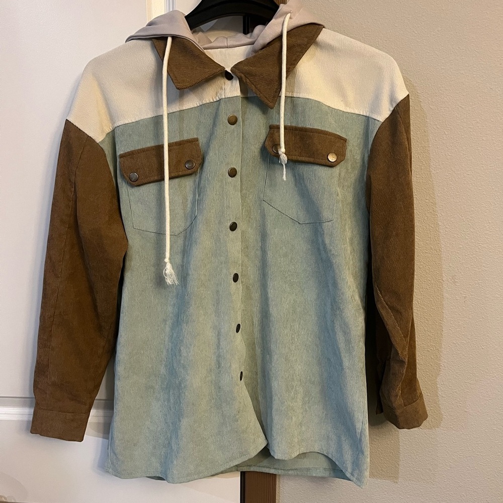 Amazon Women's Green and Brown Utility Jacket - Picture 2 of 6